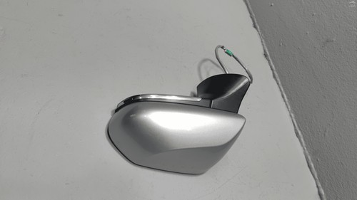 2018-2025 Toyota Camry Front Driver Door Mirror w/Blind Spot Indicator 1J9 OEM