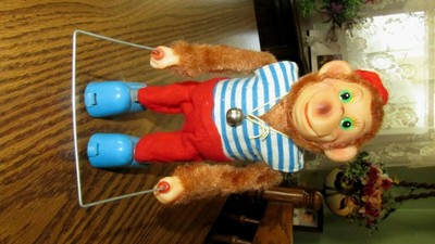 Vintage Monkey Jump Jumping Rope Battery Operated 9 1/2