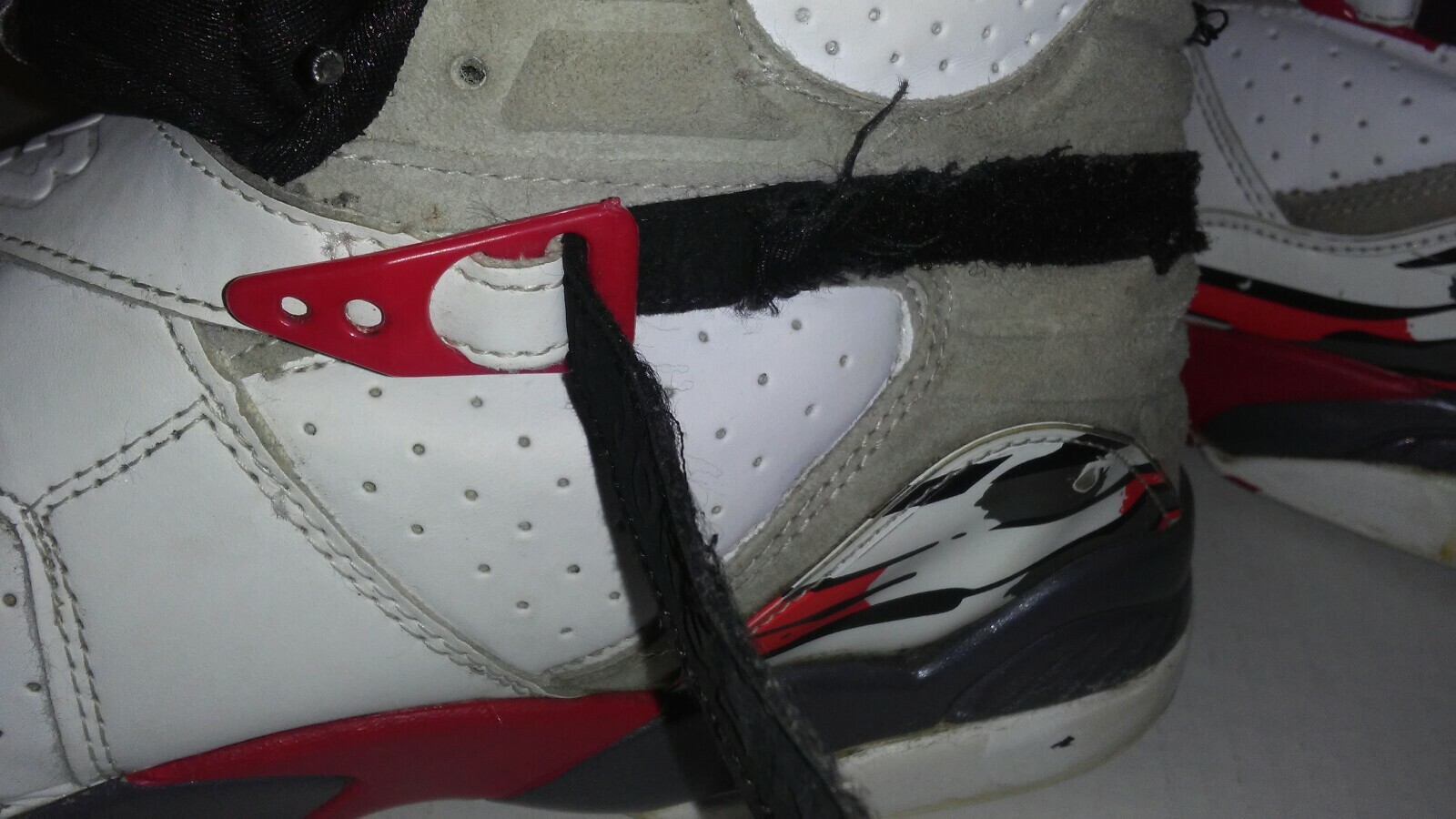 ORIGINAL 2003 Nike Air Jordan Bugs Bunny Basketball Shoes, Size 12 #305381-101