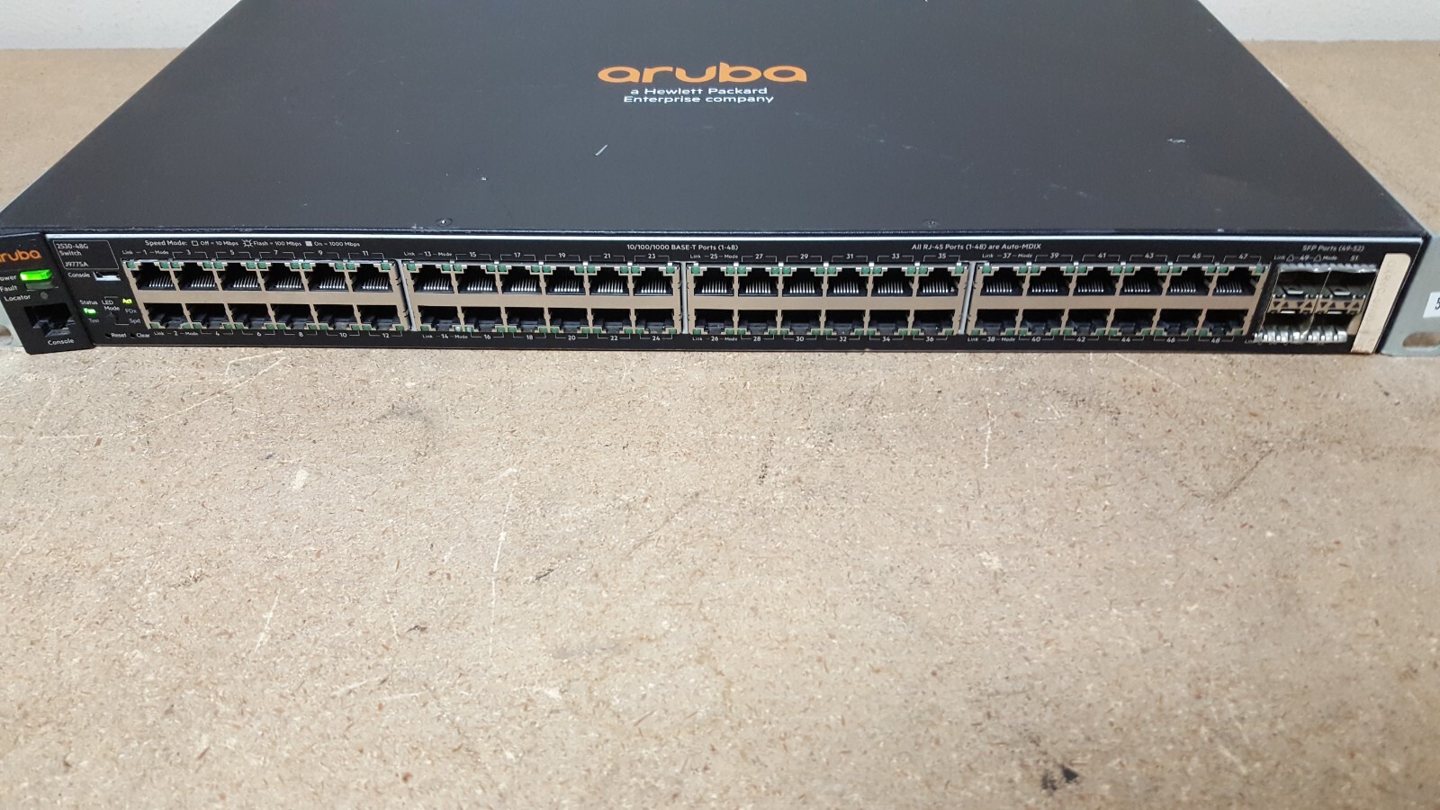 HP/Aruba J9775A 2530-48G Switch J9775A-60201 POWERS ON READ