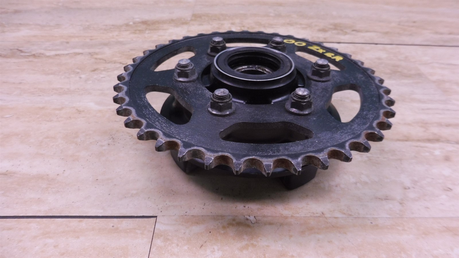 good 11111111ページ Kawasaki Ninja ZX6, 1990-1993, 40 Tooth Rear Drive Sprocket