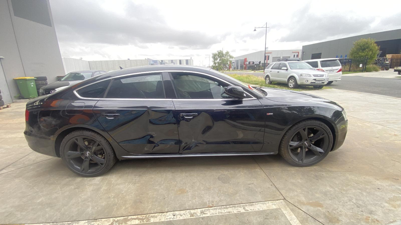 2011 Audi A5 DOOR TRIM RH REAR 8T /S5 BLACK LEATHER 10/07-11/16 image 7