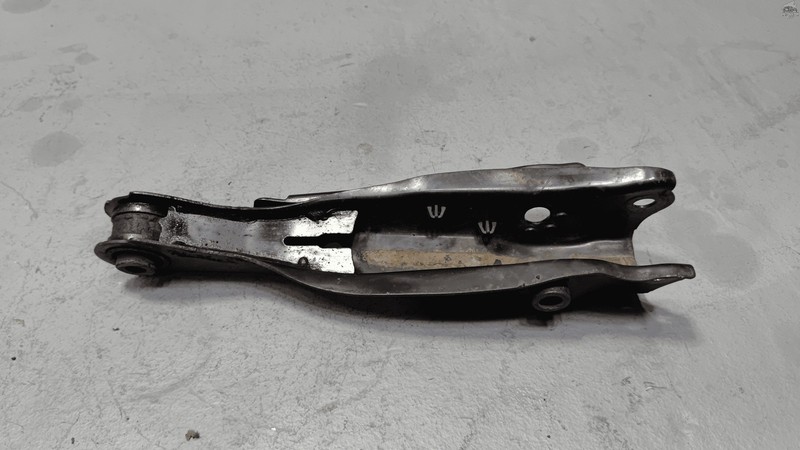 Used 2021-2025 Nissan Rogue Rear Right Passenger Side Lower Trailing Control Arm OEM