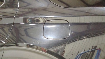 2020-2025 Ford Explorer Fuel/Gas Filler Lid Door Cover Agate Black-UM