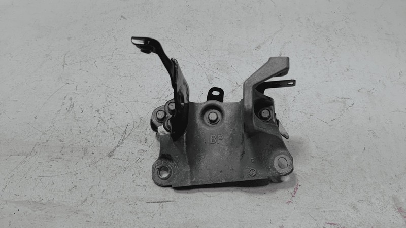 Used 2018-2025 Toyota RAV4 Left Driver Side Automatic Transmission Mount Bracket OEM