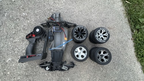 Traxxas Rustler Xl-5 Truggy/Stadium Truck - Orange