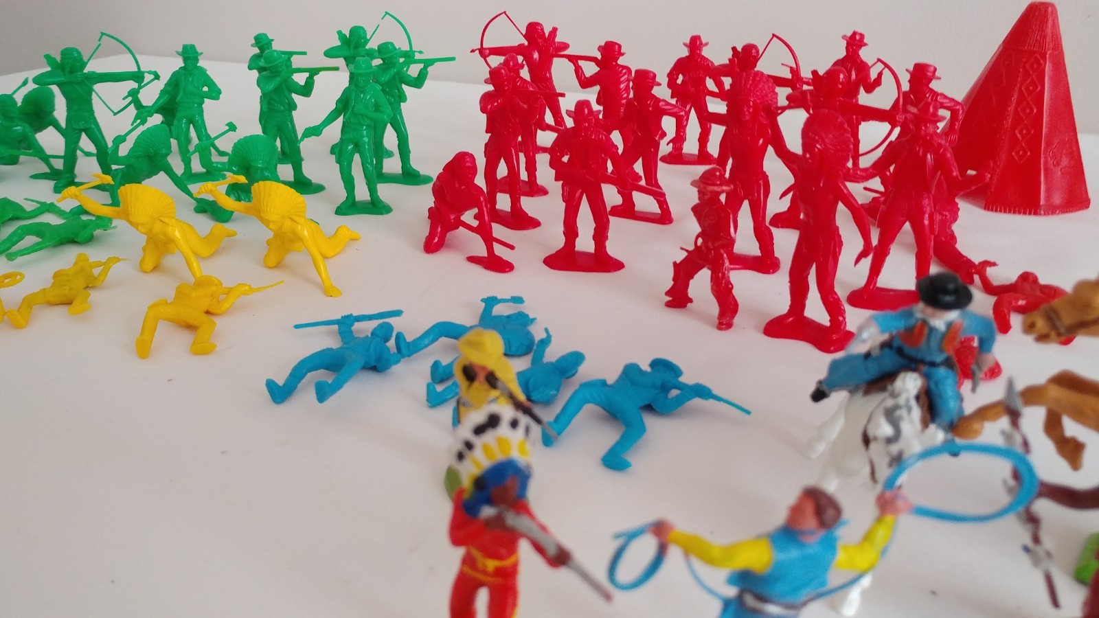 Vintage set of Cowboys and Indians includes tepee and different colored figures