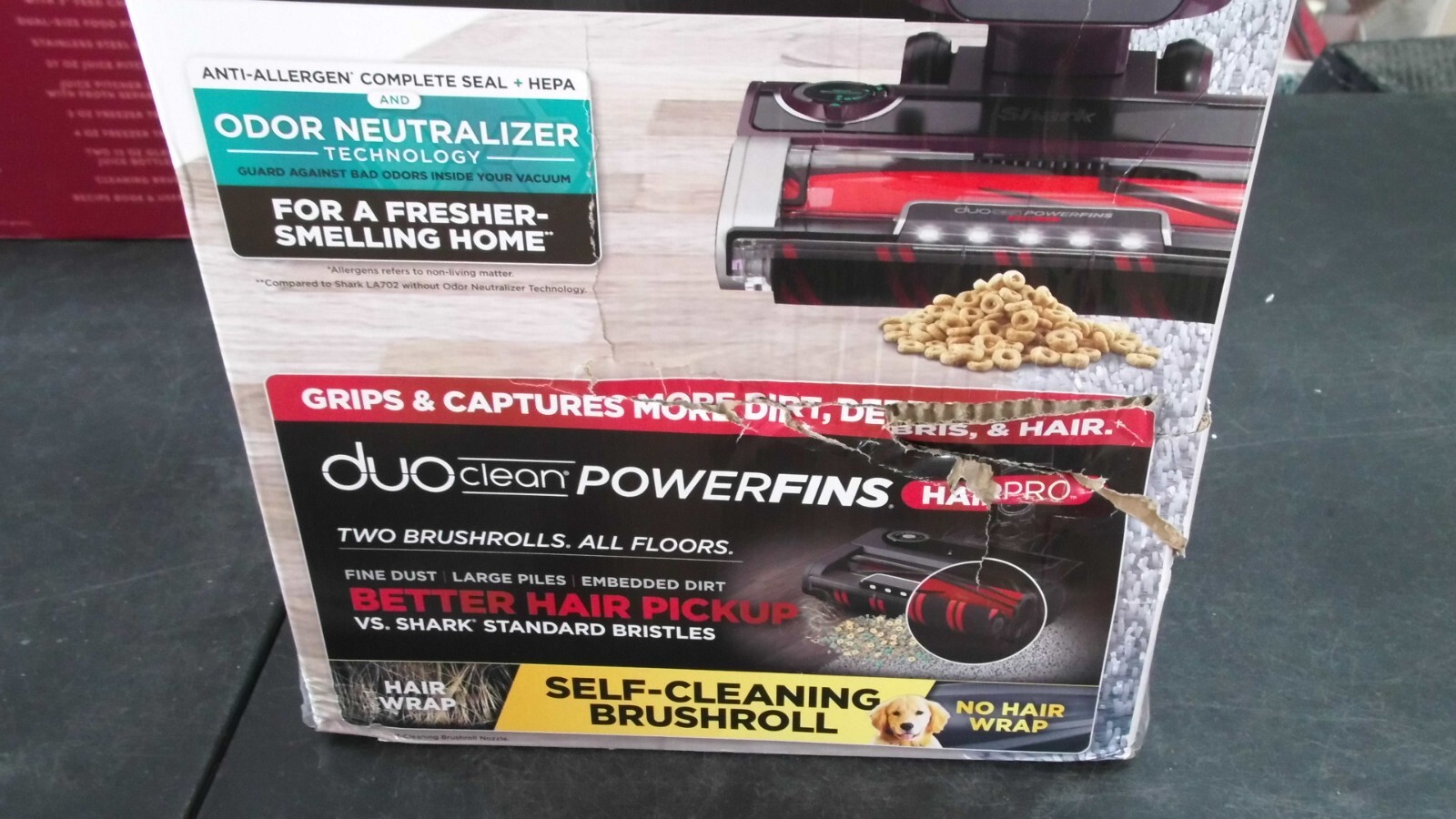 Shark LA702 Rotator Pet Lift-Away ADV Upright Vacuum with Duoclean Powerfins