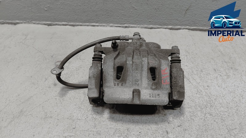 Used 2011-2020 Toyota Sienna Front Right Passenger Side Disc Brake Caliper OEM