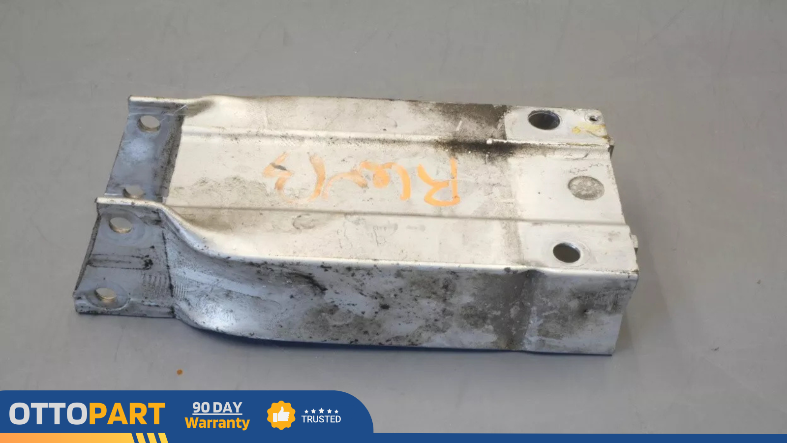 08-14 Mercedes W204 C350 C250 Right Bumper Reinforcement Impact Bar Bracket OEM