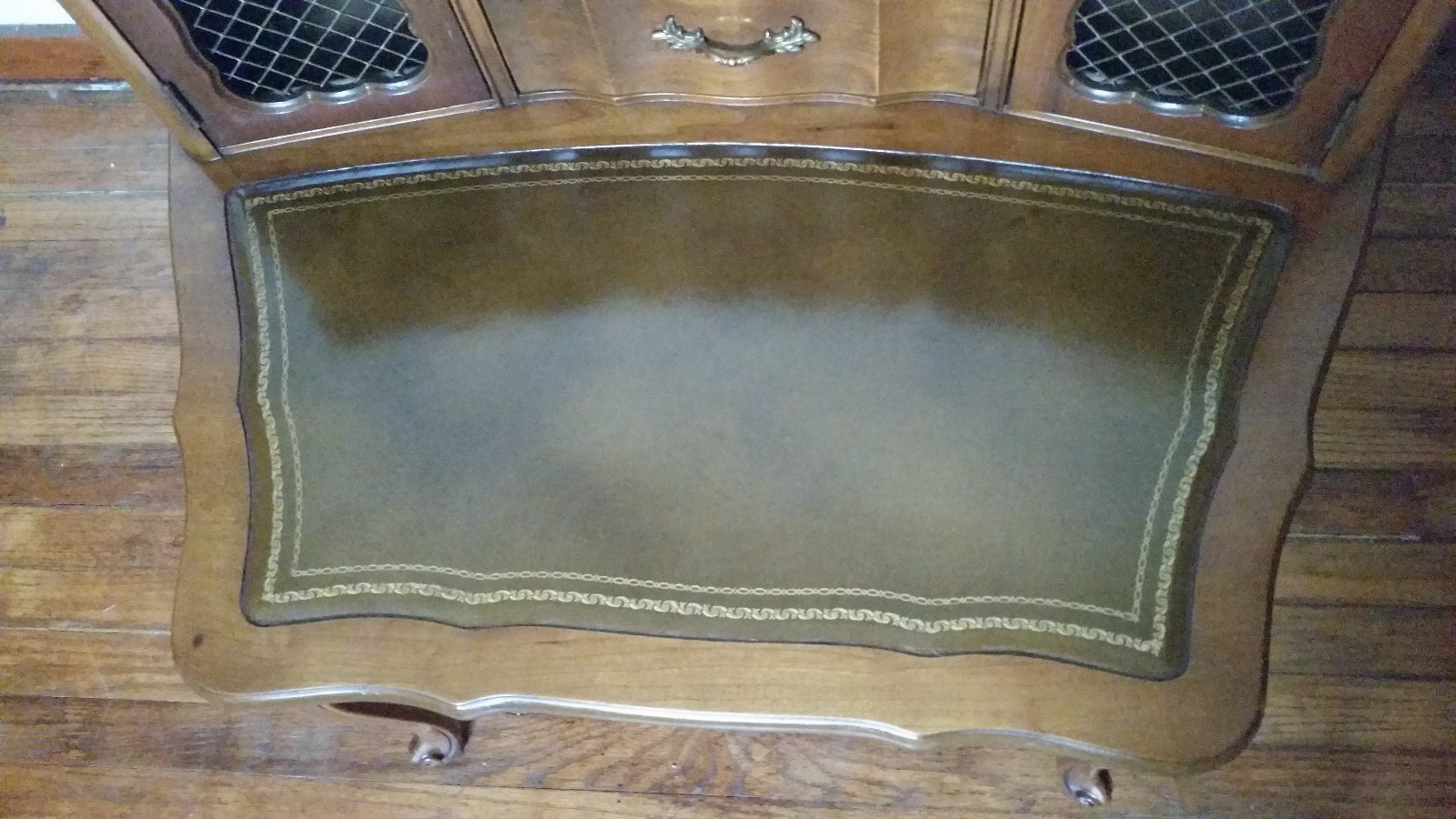 Vintage Mahogany Leather Top  Corner End Table