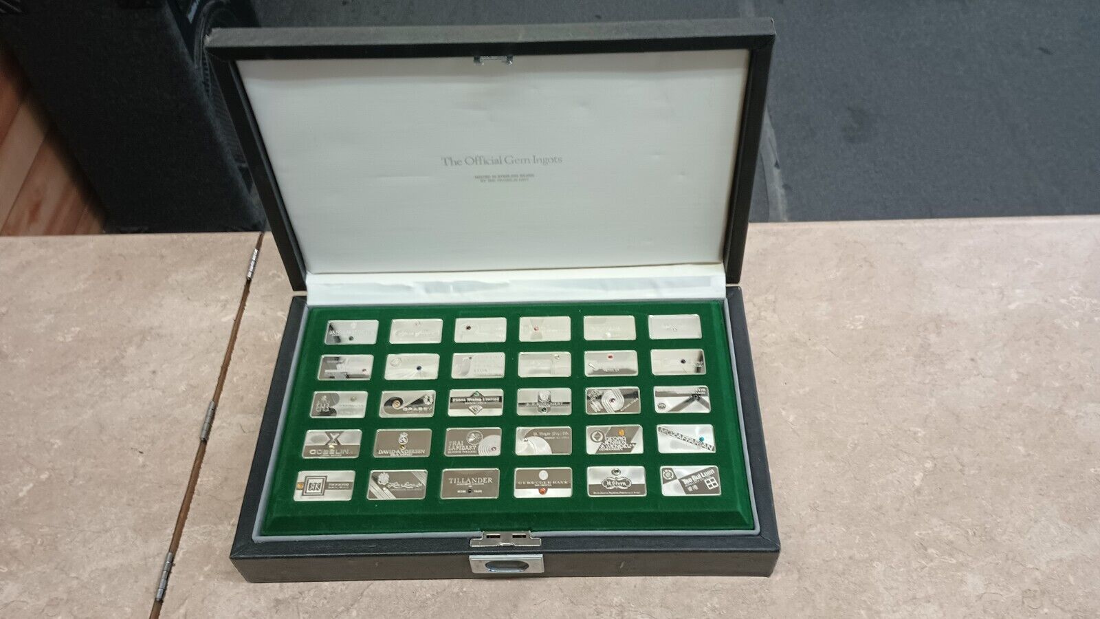 Franklin Mint - The Silver Gem Ingots of The World - 30 Franklin Mint - The Silver Gem Ingots of The World - 30