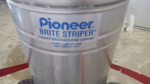 Pioneer Brite Striper BS 2000 Athletic Field Paint Line Sprayer self propelled