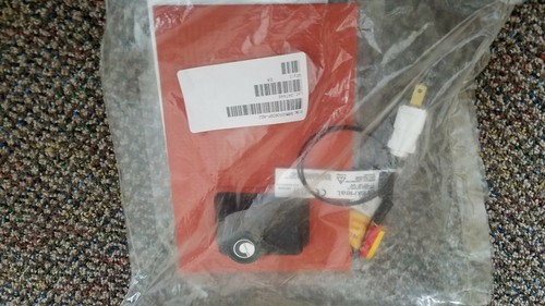 briskheat 6×9 silicone heating pad