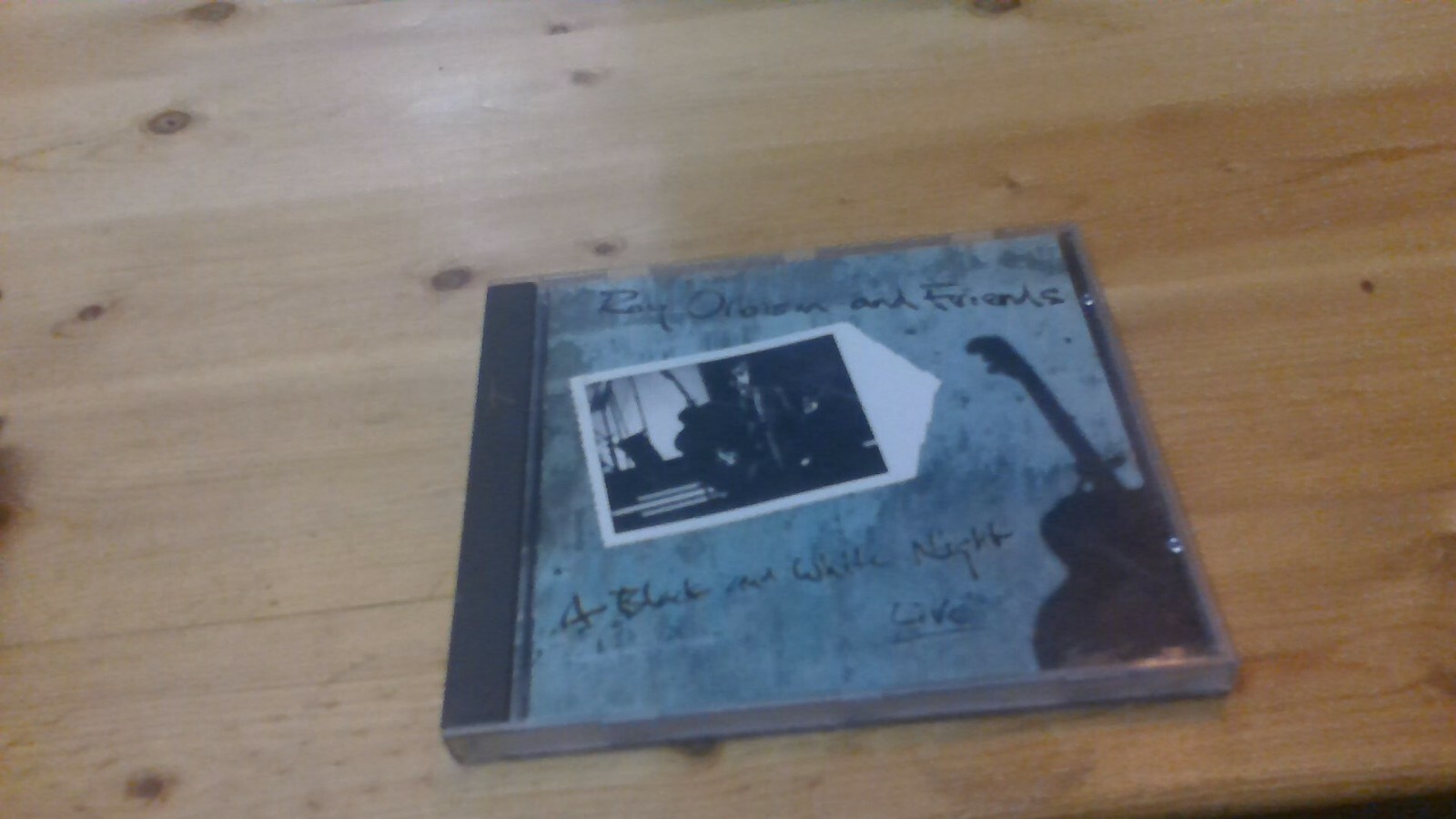 Roy Orbison and Friends Black & White Night Live 16 tracks