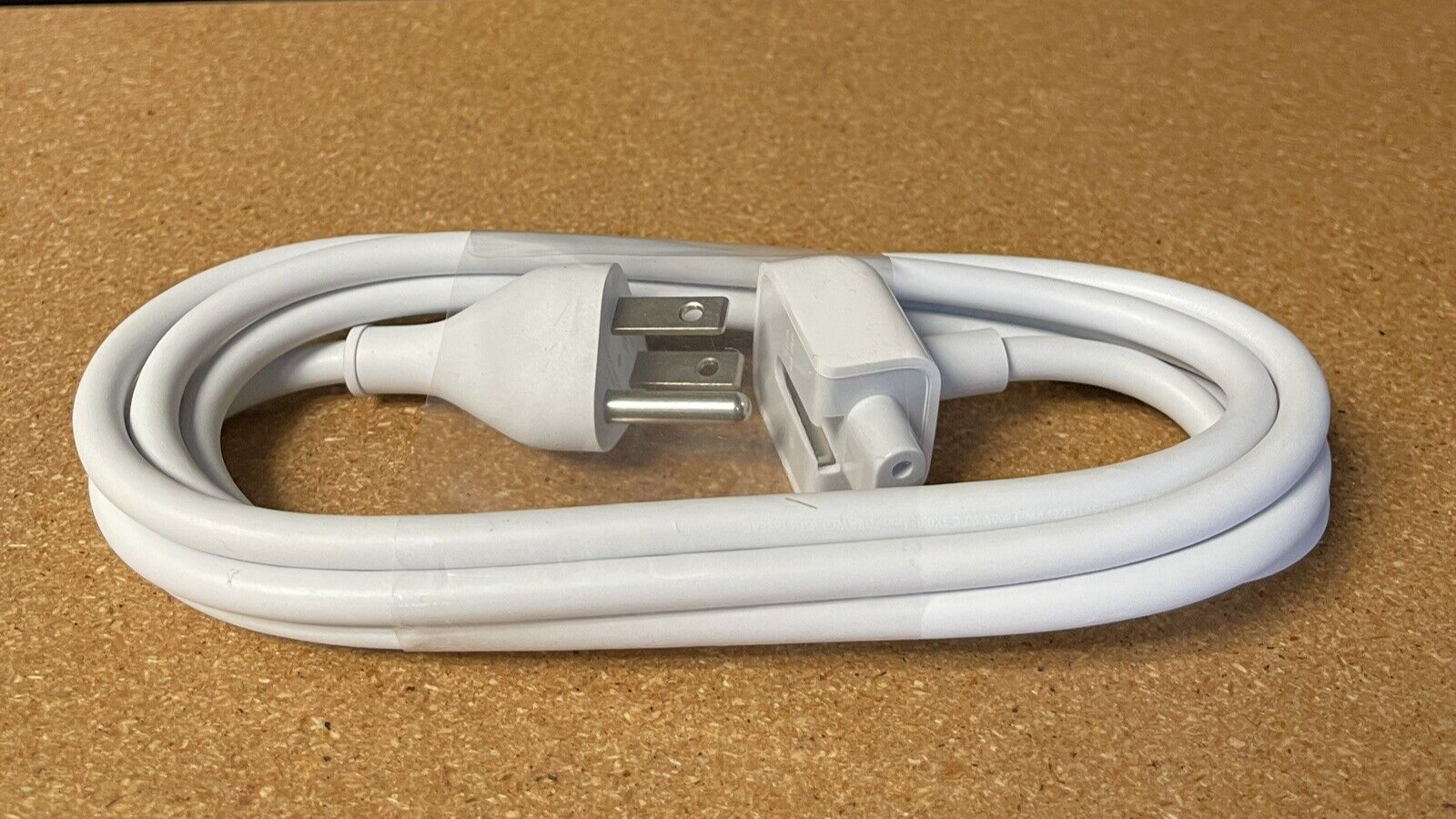 Apple Power Adapter Extension Cable MK122LL/A Genuine OEM 6ft MacBook Pro Air, photo 6 of 8