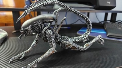 NECA Aliens Warrior Alien vs Predator AVP Black 7