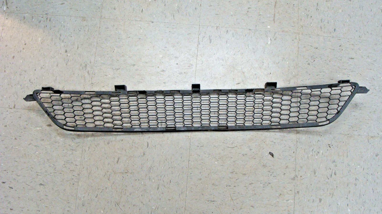 2006 2007 2008 LEXUS IS250 IS350 LOWER GRILLE PANEL