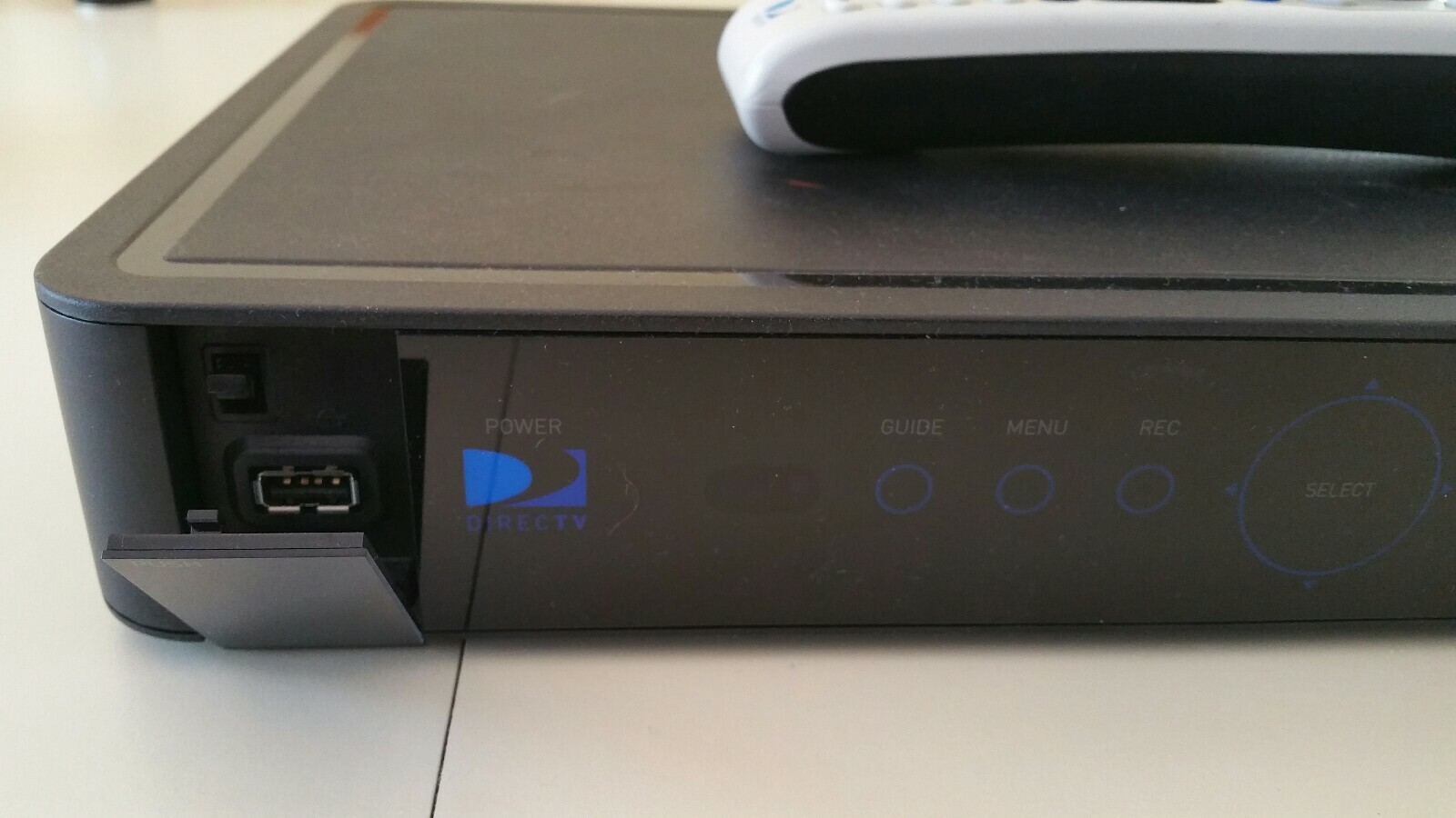 DIRECTV HR24-100 HD DVR SATELLITE RECEIVER REMOTE  (d3)