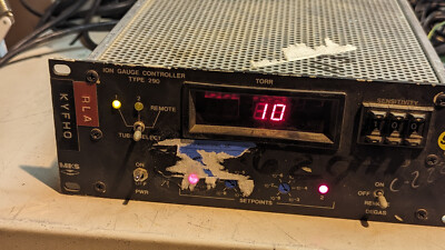 MKS Type 290 Ion Gauge Controller