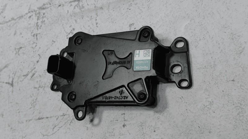 Used 2018-19 Toyota Camry Front Cruise Control Distance Sensor Radar Module Unit OEM