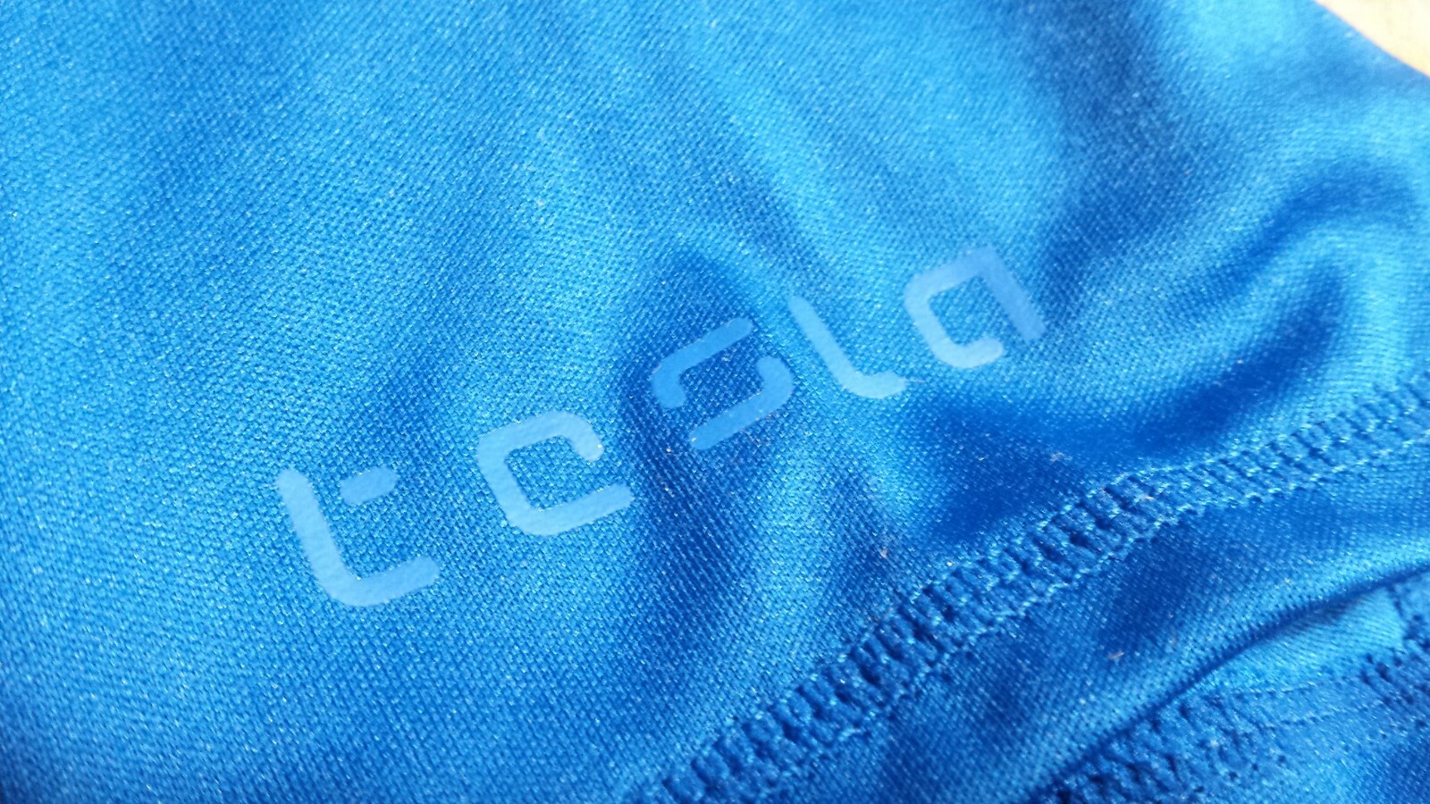 TESLA Performance Kid's Size X-Small 8 Swim Shirt UPF 50+ Cool Dry