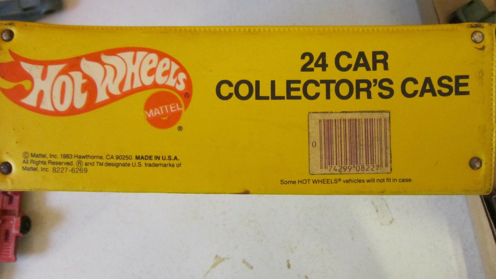 Vintage 1983 Hot Wheels 24 Car Collector's Case RARE