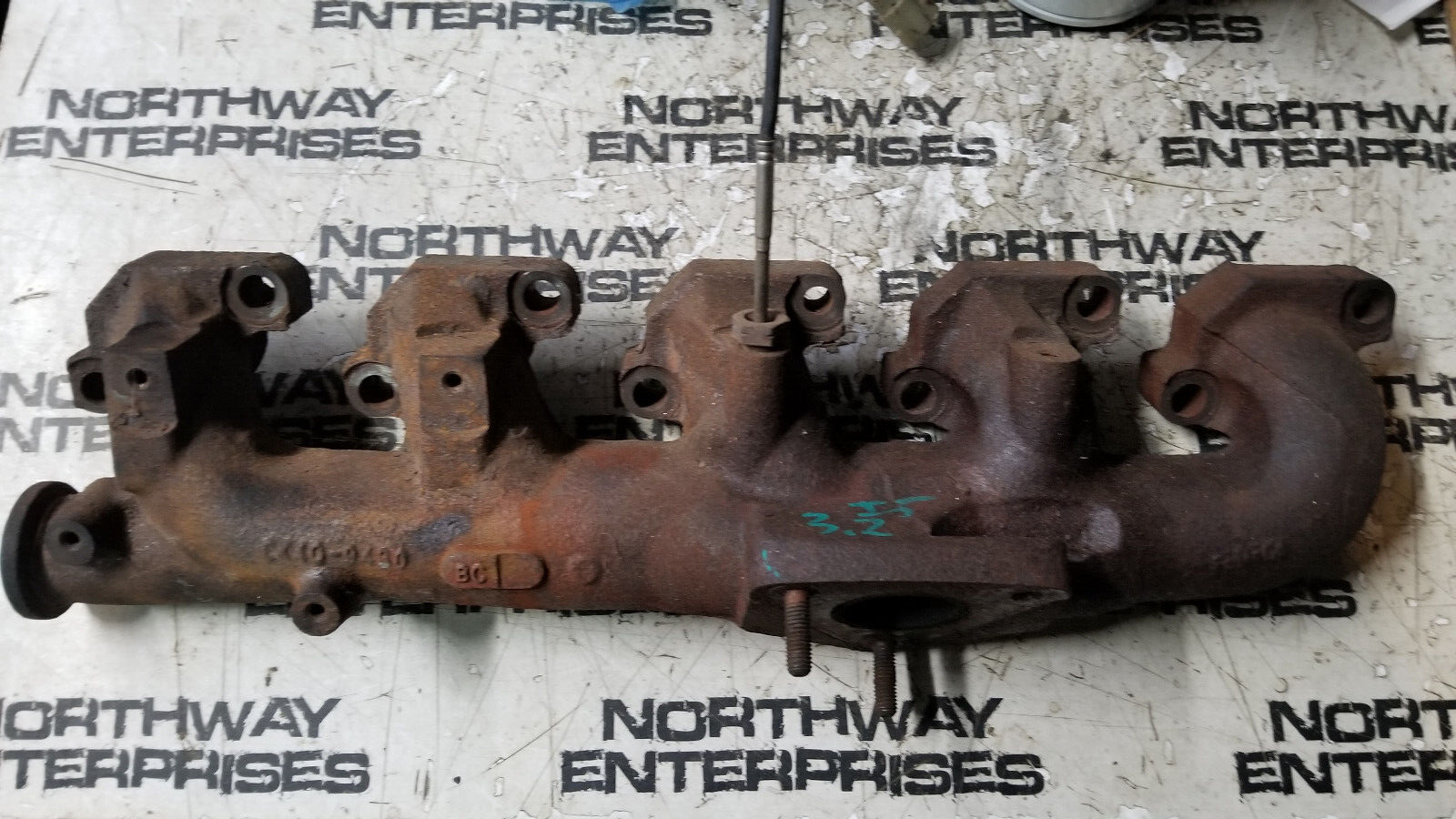2015-2019 FORD PUMPA POWERSTROKE 3.2L Exhaust Manifold - Ford (CK4Z-9430-A) - Picture 1 of 7