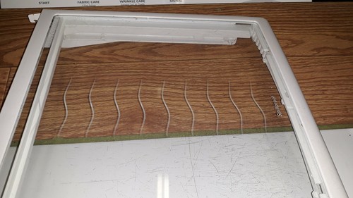 124574-04 SPILLPROOF TEMPERED SHELF