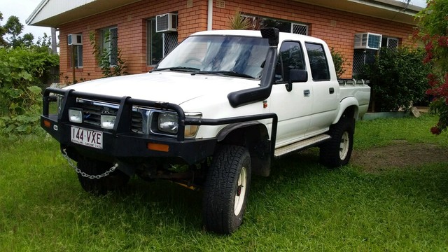 Toyota hilux ln60
