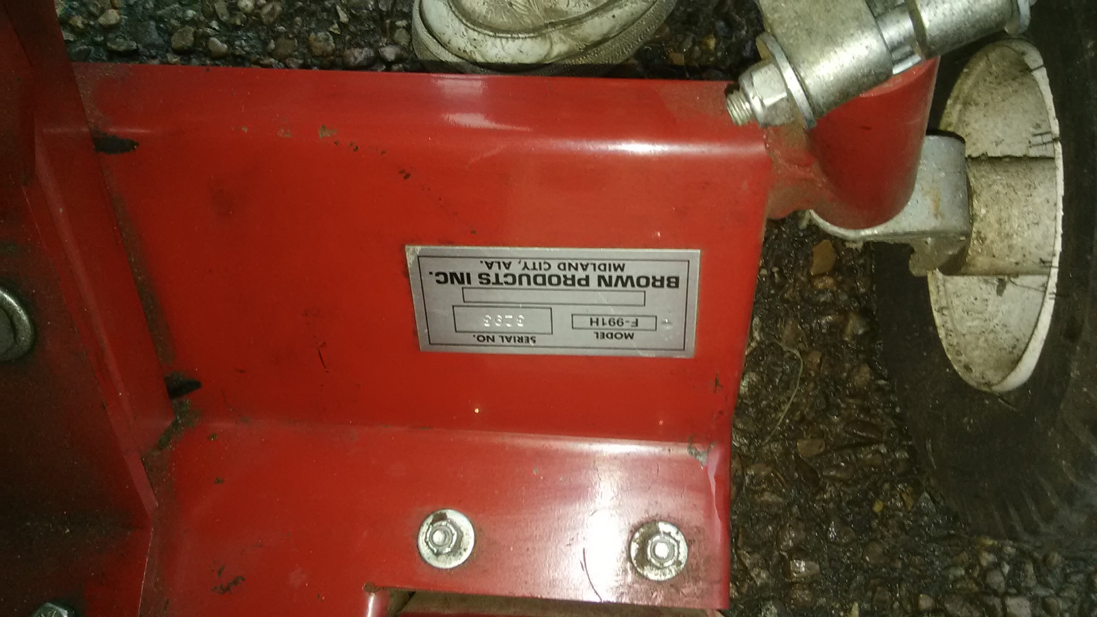 Brown F-991H Commercial Bed edger