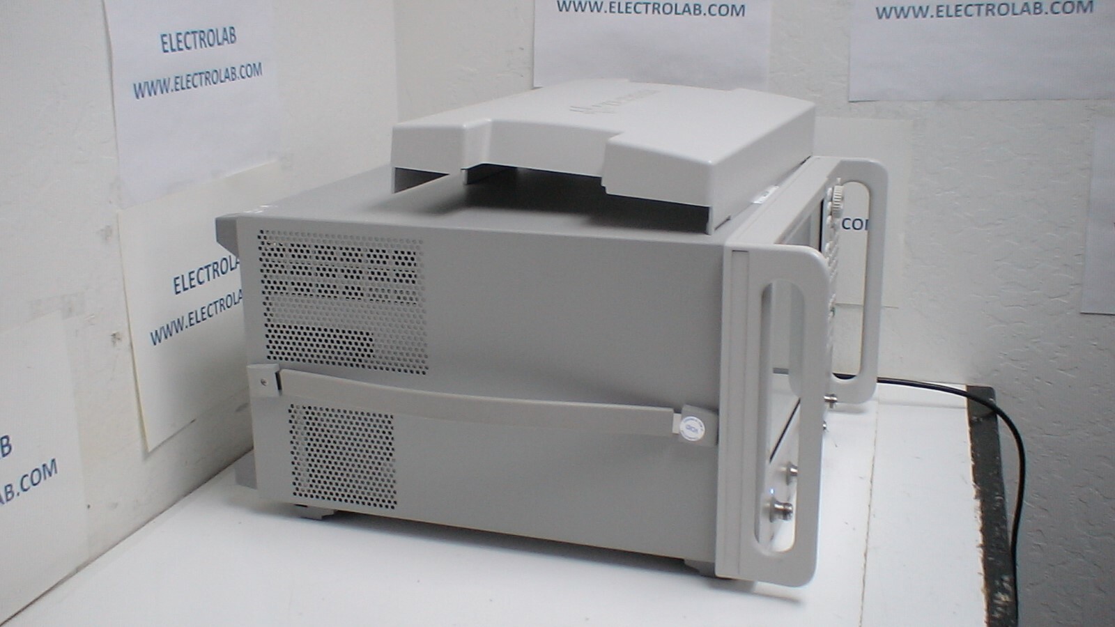 Keysight ENA Series  E5080A  9 KHz - 9 GHz Network Analyzer op: 17/1E5/495/Win 7