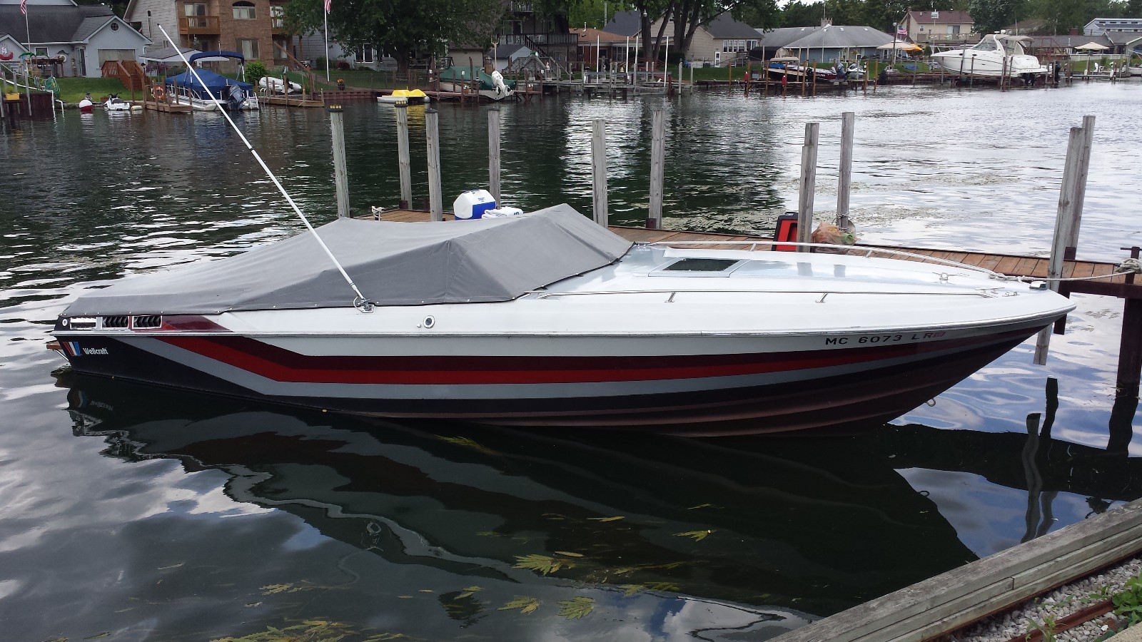 1984 WELLCRAFT NOVA II 26'