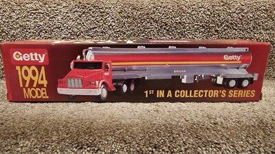 Getty Oil Company 1994 Toy Tanker Truck Model Vintage New in Box -1st in Series
