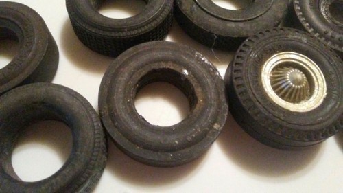 Amt Turnpike Slot Car Tire Parts (Lot 49 )