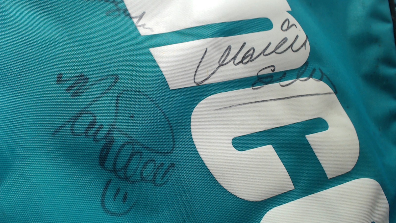 Vintage Prince Benetton Sportsystem Tennis Racquet Pro Team Bag many Autographs