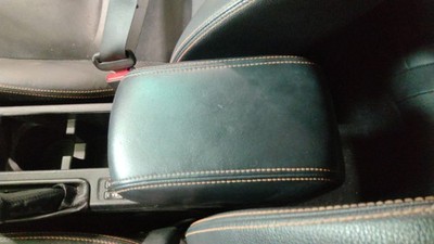 2013-2017 Subaru XV Crosstrek Center Console Lid Armrest Arm Rest Black Leather