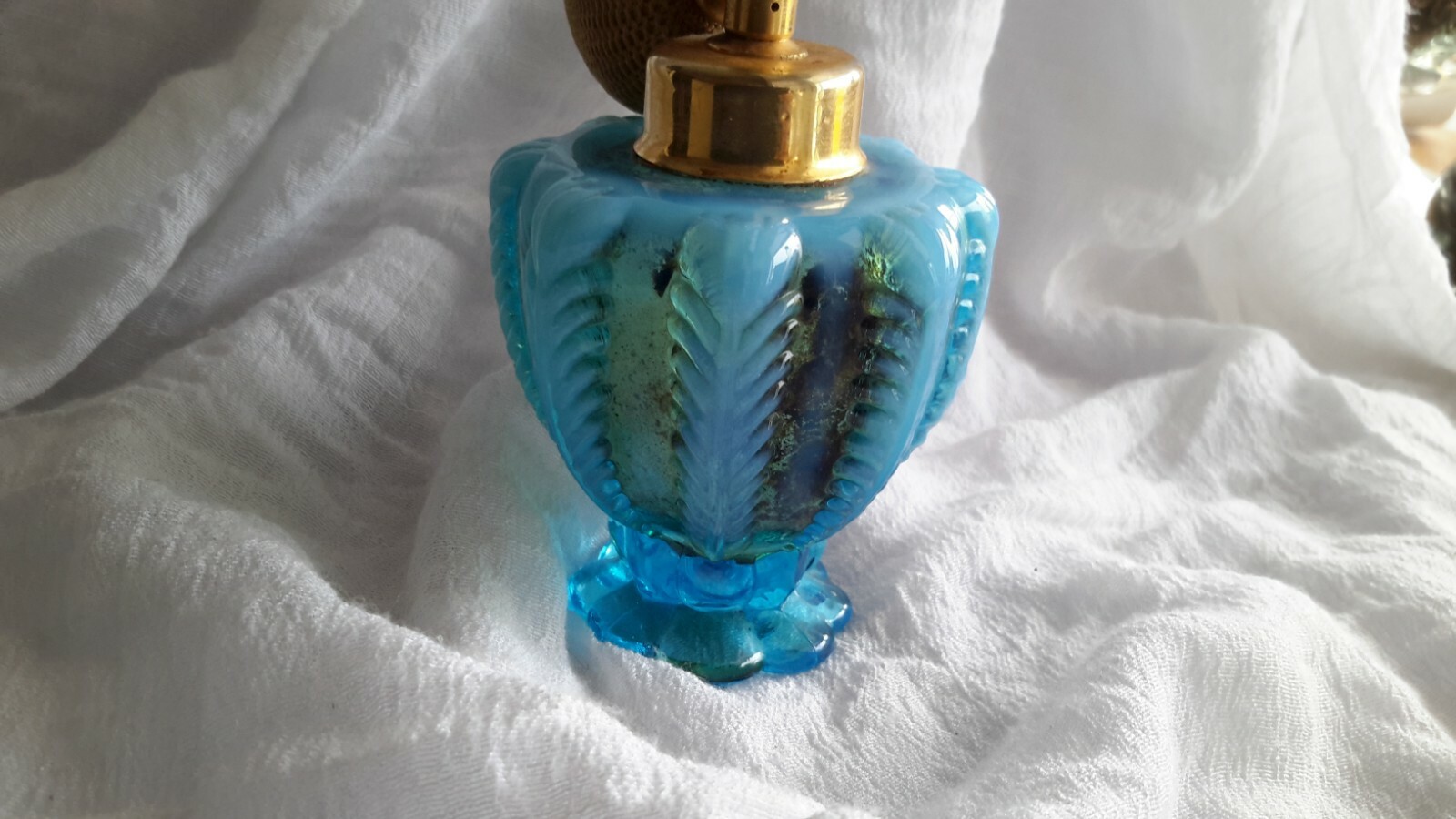 ATOMIZER HAND BLOWN PERFUME VINTAGE ANTIQUE OCEAN BLUE THICK GLASS BOTTLE