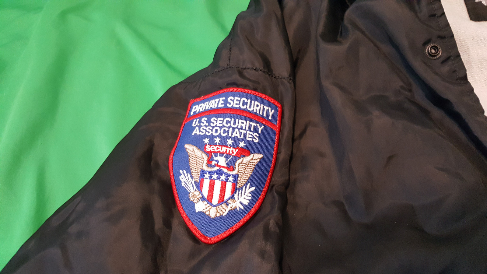 TACT SQUAD  Security Black Windbreaker Jacket MADE USA ~ Men's XL size.