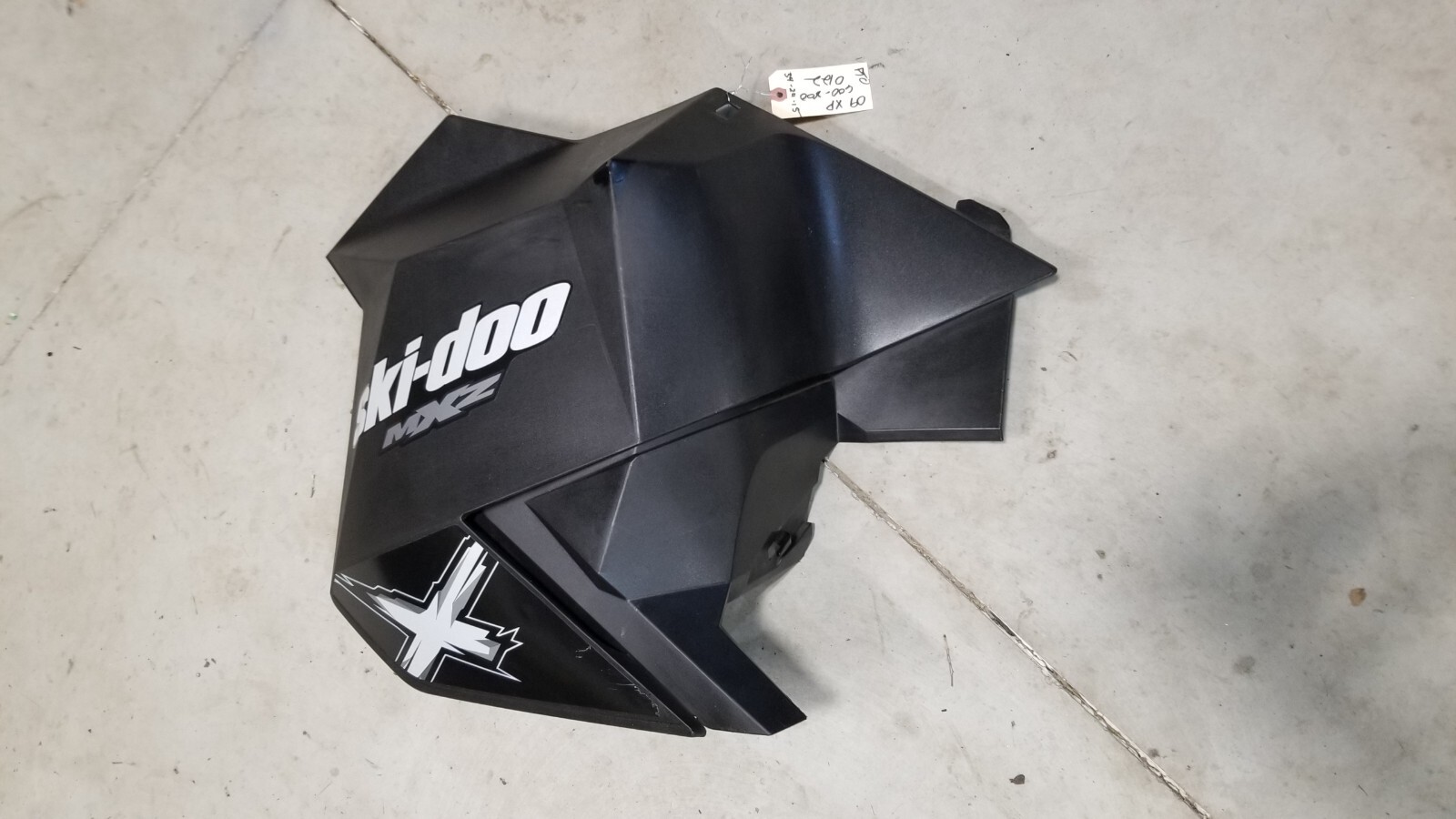 09 SKI-DOO REV-XP Side Panel Hood Cowl Cover 600 Etec MXZ X 09 SKI-DOO REV-XP Side Panel Hood Cowl Cover 600 Etec MXZ X