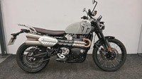 TRIUMPH SCRAMBLER 1200 X ** LOW MILES - RADIATOR COVER - DIGITAL DISPALY ** 