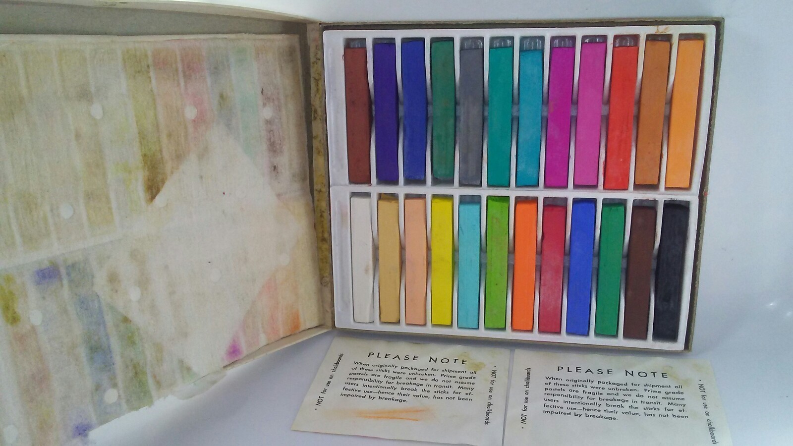 Alpha Color Weber Costello Pastels Chalk NEW/OLD 24 Sticks Non Toxic Art Supply