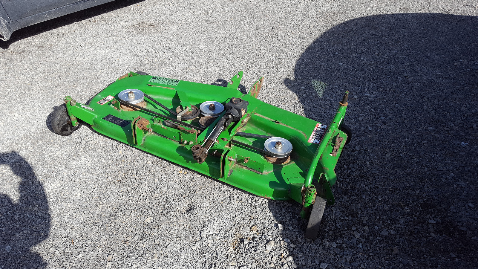 John Deere  4110 / 4115  7iron mower deck  60 inch