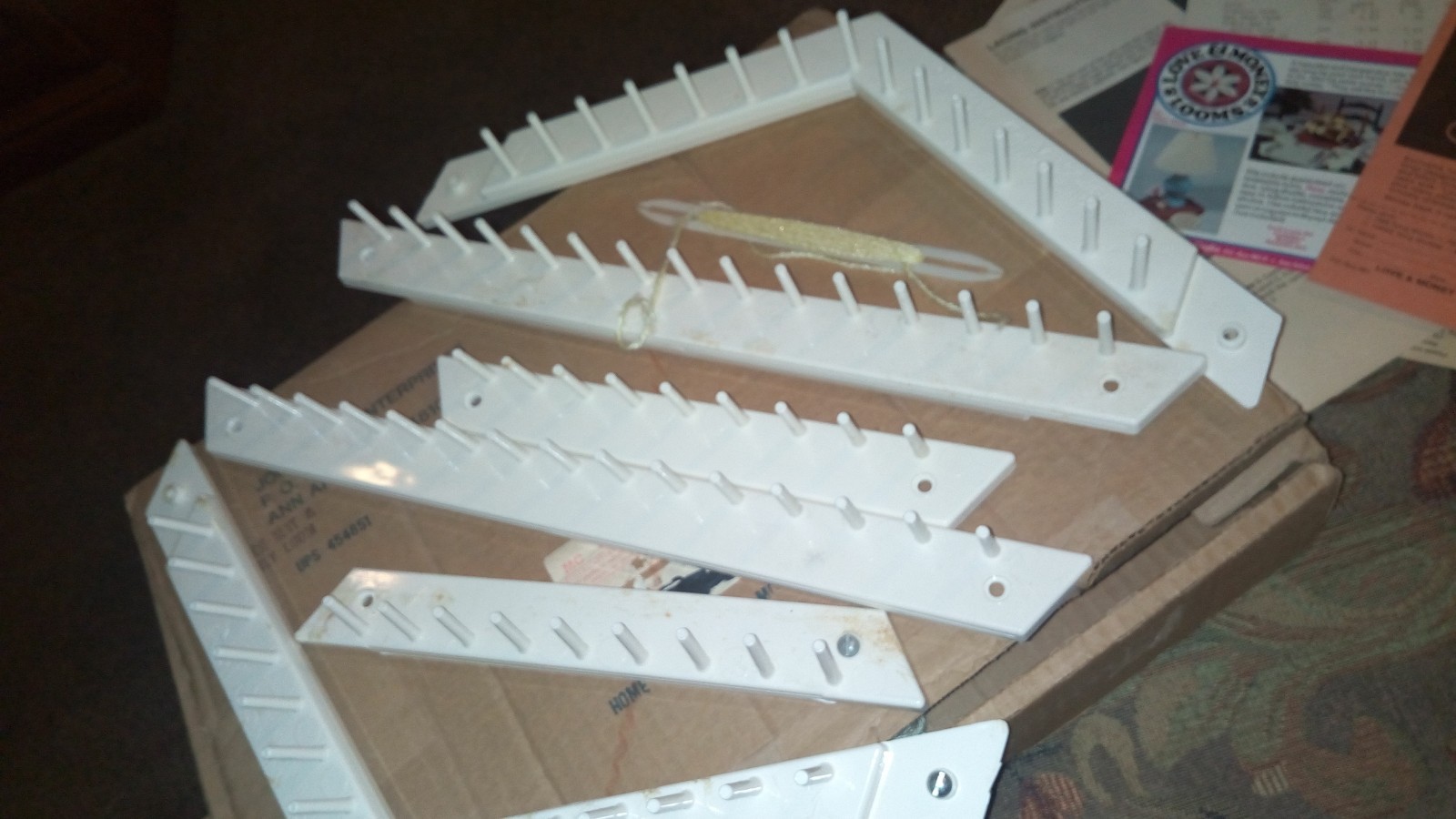 LOVE & Money Loom VINTAGE Loom by John Alan in Orig. 1980 Box FREE Ship!