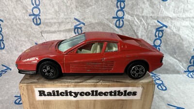 Vintage Burago Ferrari Testarossa 1/43 scale Diecast Model car - Made in Italy