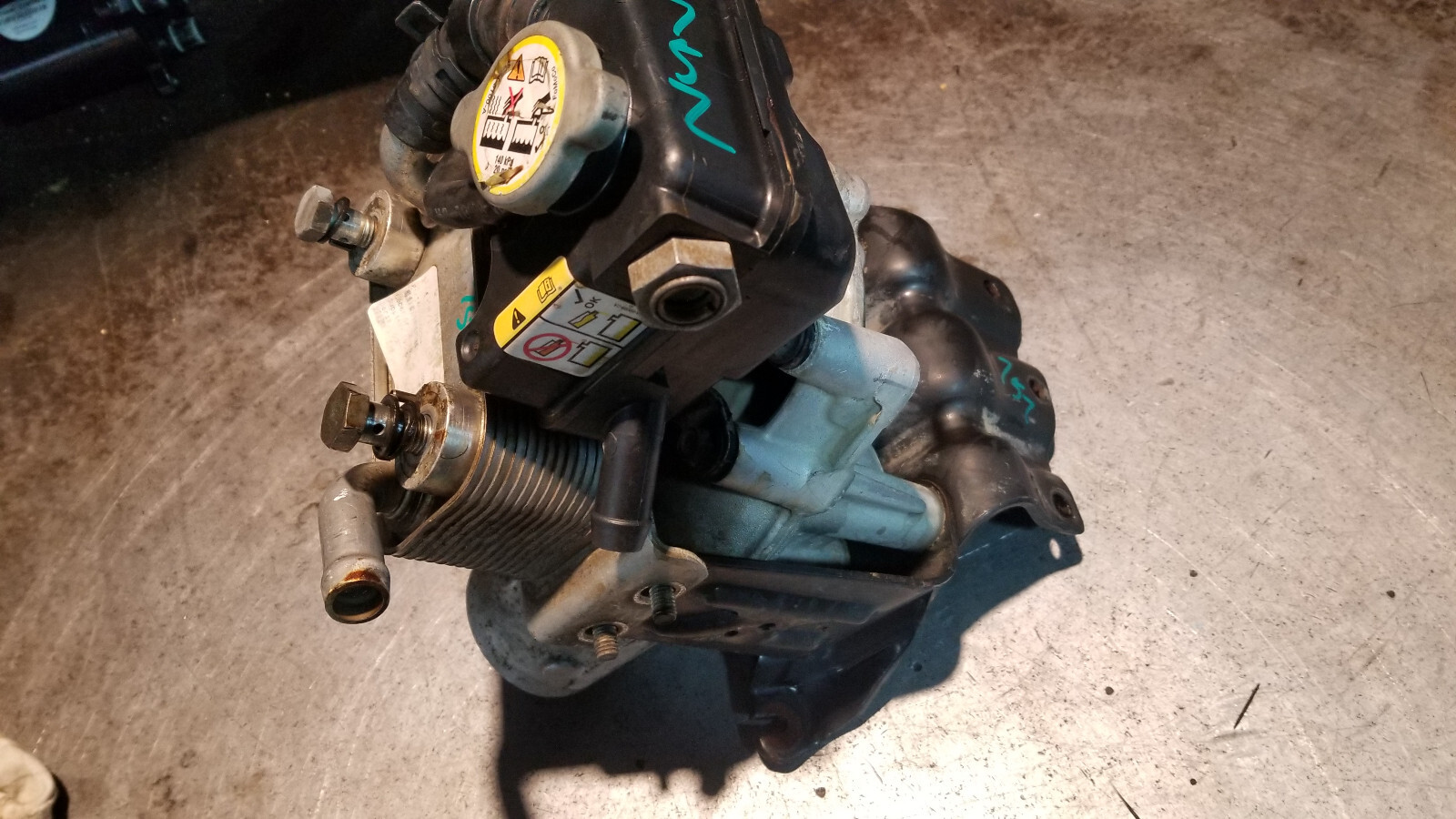 08-10 2008 6.4 Powerstroke Turbo Diesel International 6.4 Fuel Cooler 1875109C93 - Picture 8 of 9