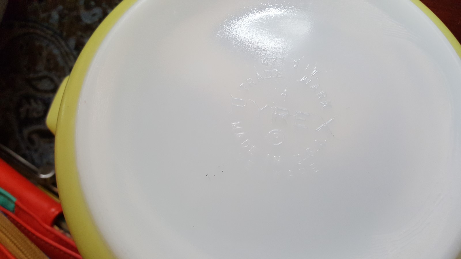 Vintage Pyrex Yellow Orange Sunflower Daisy Casserole Dish w/Lid 1.pt 471