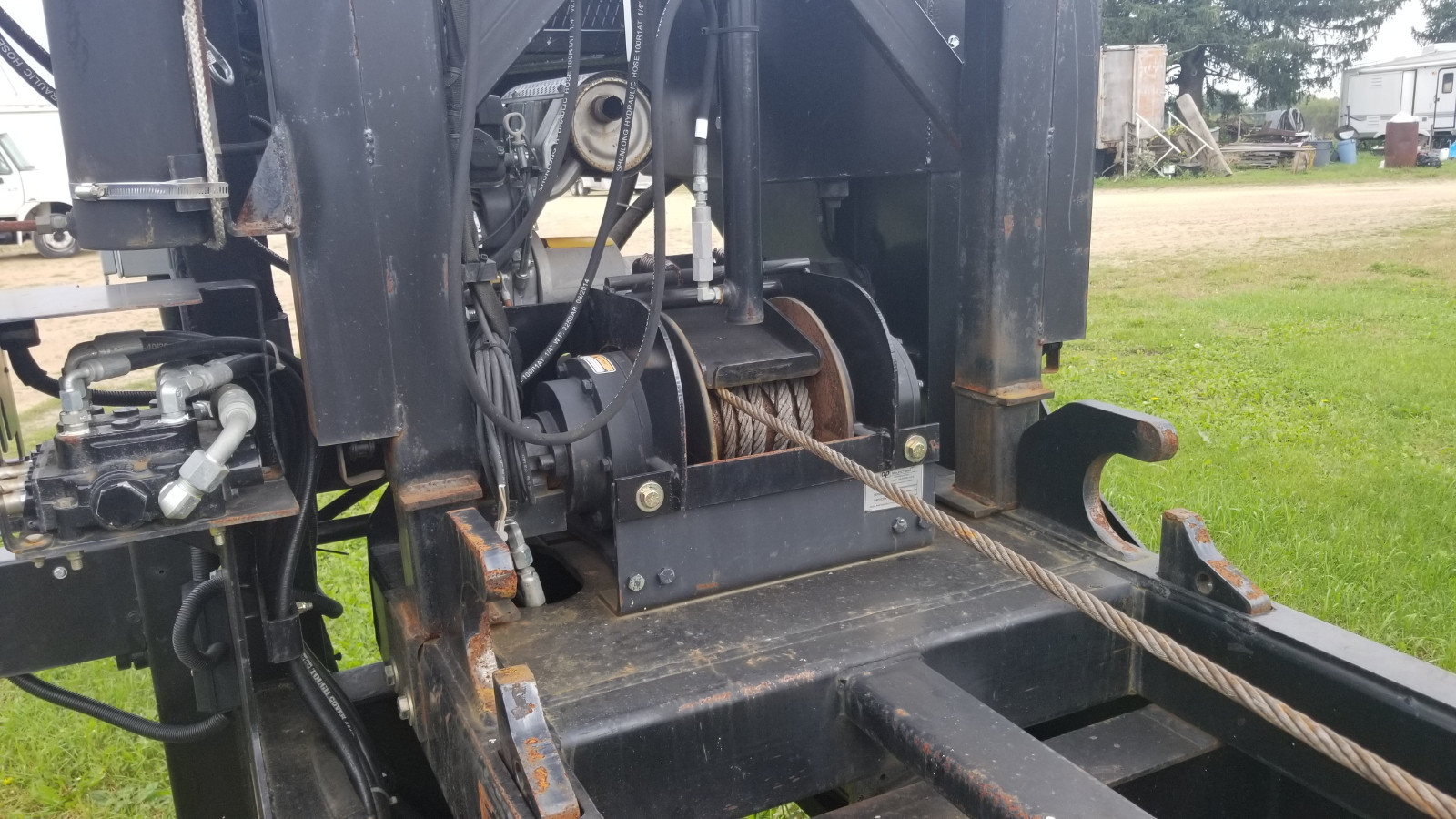 Domatex GN-40 Roll off dumpster dump trailer