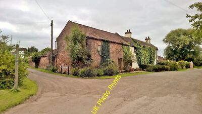 Photo 6x4 Corner of Northferry Road Belton/SE7806  c2015