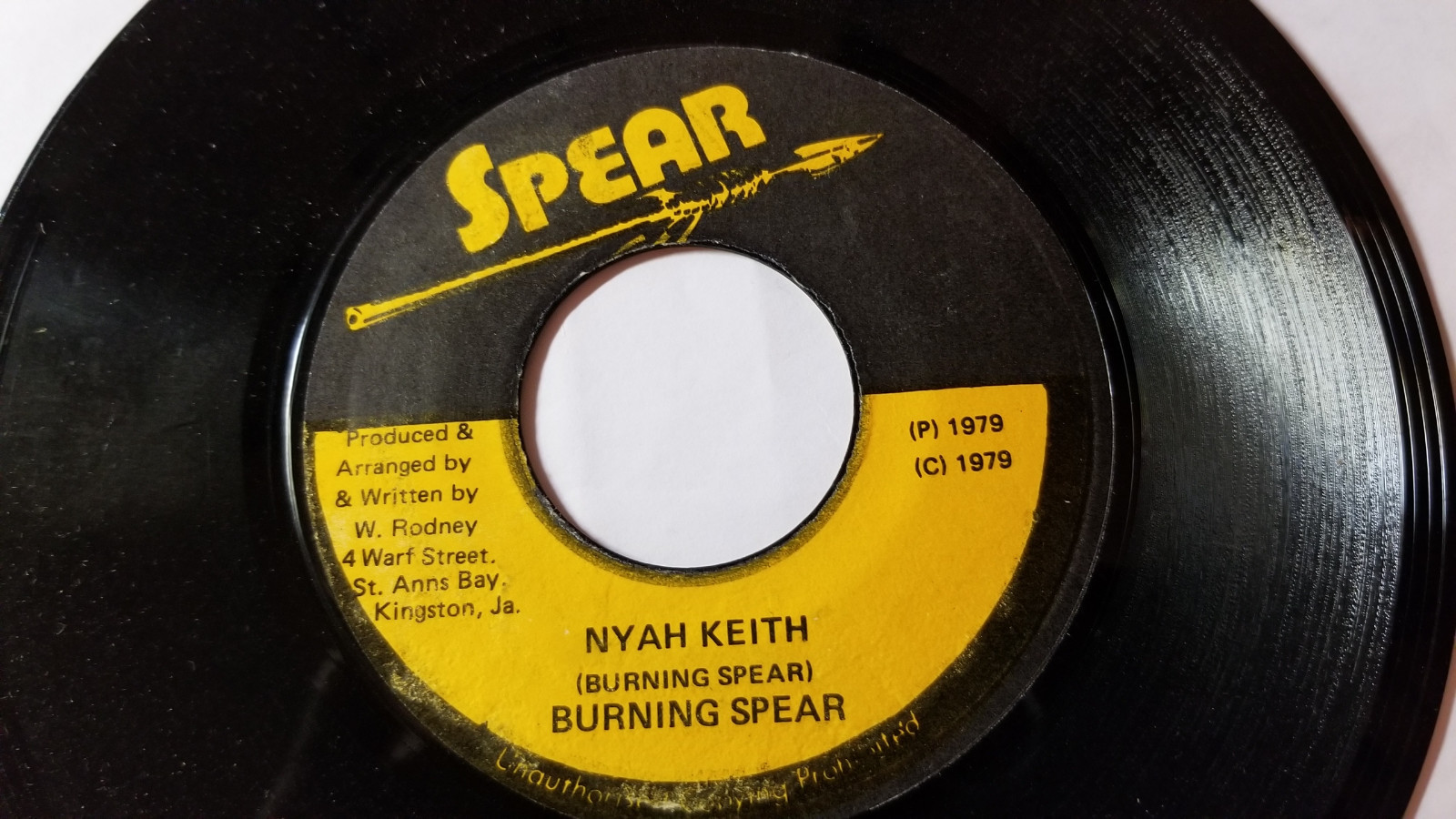 BURNING SPEAR - NYAH KEITH/Dub ROOTS REGGAE on the SPEAR 45